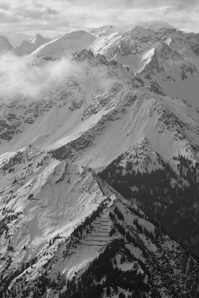 Winterliche Gipfel im Klenwalsertal