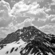 Der Bischof über der Hochwildalm (Kitzbüheler Alpen) - 03.06.2021